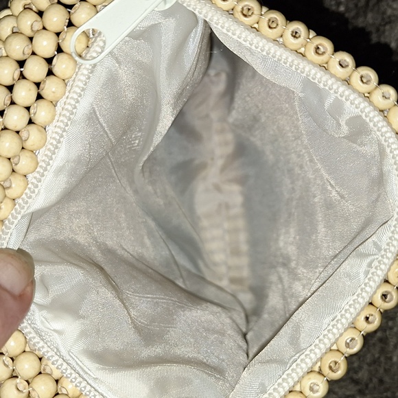 Wooden beaded crossbody bag - brown / off white - Picture 8 of 8